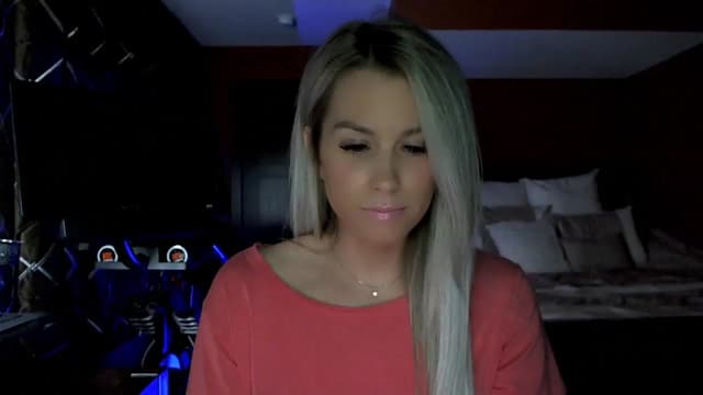 Gallery image thumbnail from Cora9's myfreecams stream on, 03/03/2023, 04:46 image 15 of 20