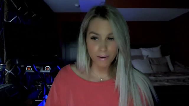Gallery image thumbnail from Cora9's myfreecams stream on, 03/03/2023, 04:46 image 14 of 20