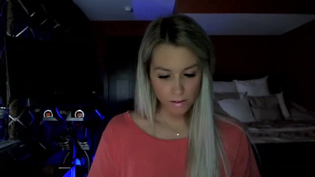 Gallery image thumbnail from Cora9's myfreecams stream on, 03/03/2023, 04:46 image 13 of 20