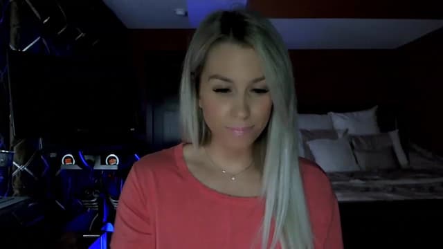 Gallery image thumbnail from Cora9's myfreecams stream on, 03/03/2023, 04:46 image 3 of 20