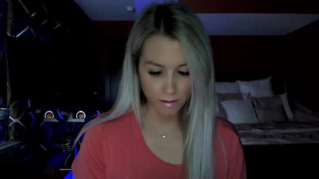 Gallery image thumbnail from Cora9's myfreecams stream on, 03/03/2023, 04:46 image 1 of 20