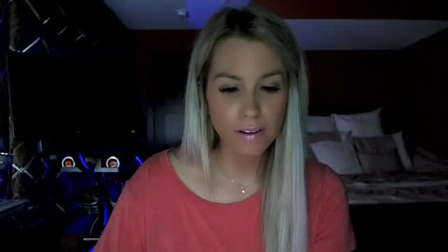 Gallery image thumbnail from Cora9's myfreecams stream on, 03/03/2023, 06:20 image 1 of 20