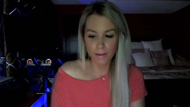 Gallery image thumbnail from Cora9's myfreecams stream on, 03/03/2023, 06:20 image 18 of 20
