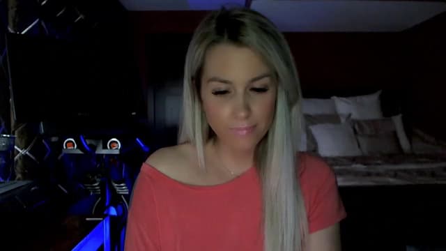 Gallery image thumbnail from Cora9's myfreecams stream on, 03/03/2023, 06:20 image 20 of 20
