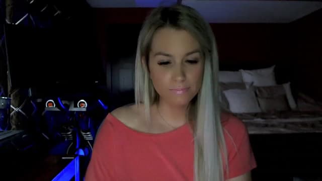 Gallery image thumbnail from Cora9's myfreecams stream on, 03/03/2023, 06:20 image 8 of 20