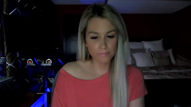 Gallery image thumbnail from Cora9's myfreecams stream on, 03/03/2023, 06:20 image 19 of 20