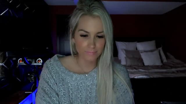 Gallery image thumbnail from Cora9's myfreecams stream on, 03/09/2023, 07:08 image 15 of 20