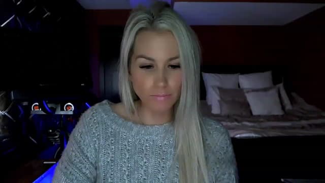 Gallery image thumbnail from Cora9's myfreecams stream on, 03/09/2023, 07:08 image 4 of 20