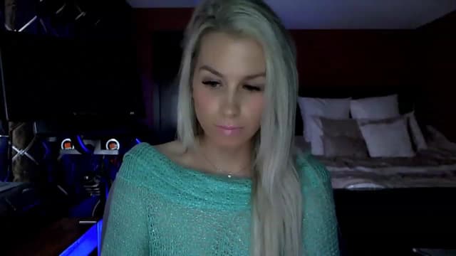 Gallery image thumbnail from Cora9's myfreecams stream on, 03/10/2023, 05:55 image 16 of 20