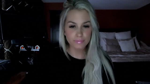 Gallery image thumbnail from Cora9's myfreecams stream on, 03/14/2023, 04:29 image 17 of 20
