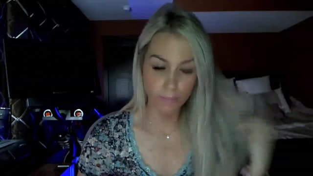 Gallery image thumbnail from Cora9's myfreecams stream on, 03/16/2023, 04:55 image 8 of 20
