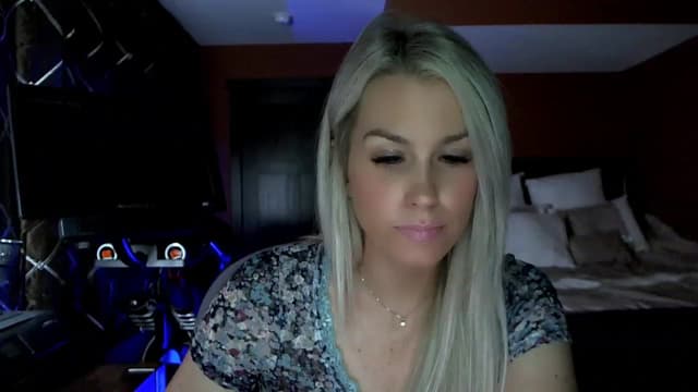 Gallery image thumbnail from Cora9's myfreecams stream on, 03/16/2023, 04:55 image 7 of 20