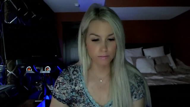 Gallery image thumbnail from Cora9's myfreecams stream on, 03/16/2023, 04:55 image 4 of 20