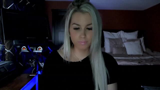 Gallery image thumbnail from Cora9's myfreecams stream on, 03/21/2023, 05:05 image 5 of 20