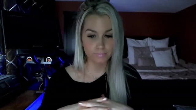 Gallery image thumbnail from Cora9's myfreecams stream on, 03/21/2023, 05:05 image 10 of 20