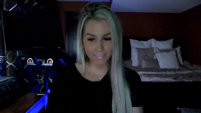 Gallery image thumbnail from Cora9's myfreecams stream on, 03/21/2023, 05:05 image 14 of 20