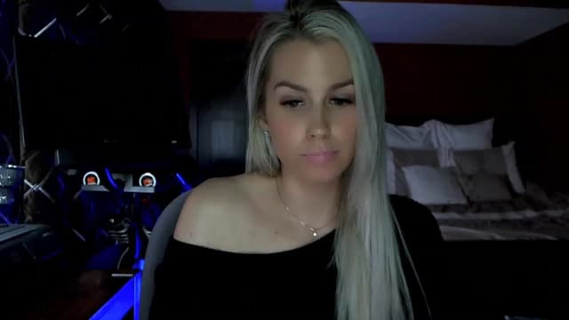 Gallery image thumbnail from Cora9's myfreecams stream on, 03/22/2023, 06:08 image 19 of 20