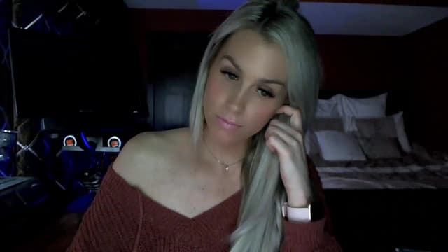 Gallery image thumbnail from Cora9's myfreecams stream on, 03/24/2023, 05:33 image 5 of 20