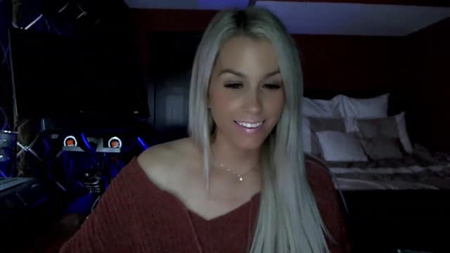 Gallery image thumbnail from Cora9's myfreecams stream on, 03/24/2023, 05:33 image 1 of 20