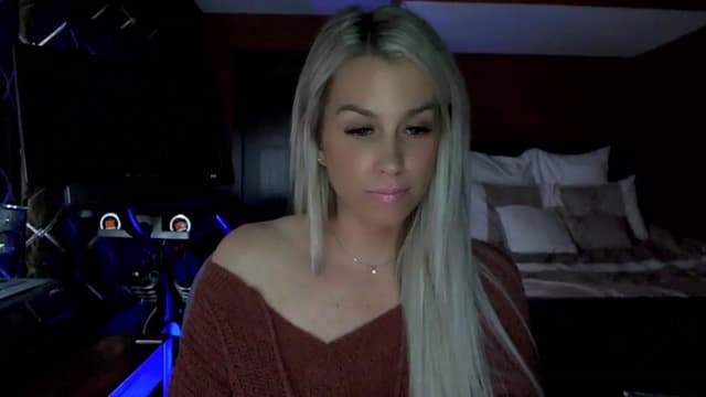 Gallery image thumbnail from Cora9's myfreecams stream on, 03/24/2023, 05:33 image 14 of 20