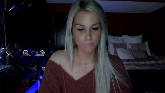 Gallery image thumbnail from Cora9's myfreecams stream on, 03/24/2023, 06:01 image 1 of 20