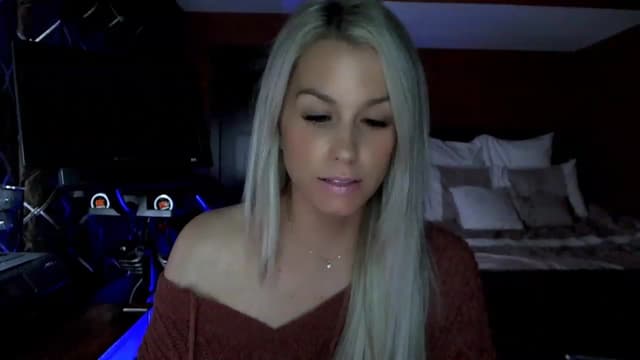Gallery image thumbnail from Cora9's myfreecams stream on, 03/24/2023, 06:01 image 8 of 20
