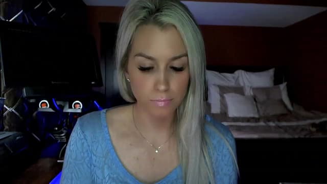 Gallery image thumbnail from Cora9's myfreecams stream on, 03/28/2023, 05:21 image 8 of 20