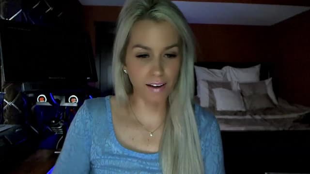 Gallery image thumbnail from Cora9's myfreecams stream on, 03/28/2023, 05:21 image 1 of 20