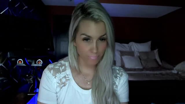 Gallery image thumbnail from Cora9's myfreecams stream on, 04/05/2023, 05:04 image 12 of 20