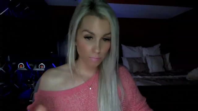 Gallery image thumbnail from Cora9's myfreecams stream on, 04/07/2023, 06:44 image 20 of 20