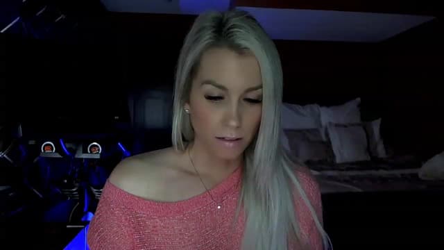 Gallery image thumbnail from Cora9's myfreecams stream on, 04/07/2023, 06:44 image 1 of 20