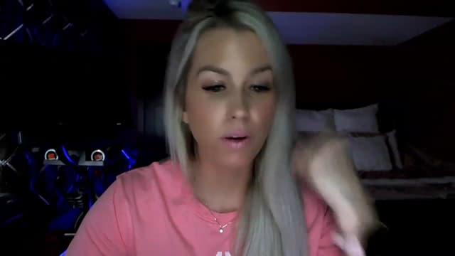 Gallery image thumbnail from Cora9's myfreecams stream on, 04/21/2023, 04:19 image 11 of 20