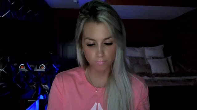 Gallery image thumbnail from Cora9's myfreecams stream on, 04/21/2023, 04:19 image 14 of 20