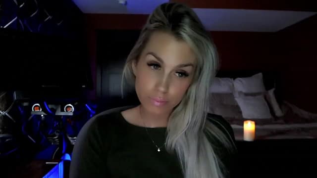 Gallery image thumbnail from Cora9's myfreecams stream on, 04/24/2023, 04:57 image 3 of 20