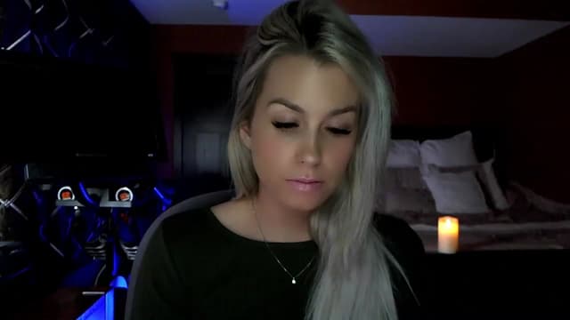 Gallery image thumbnail from Cora9's myfreecams stream on, 04/24/2023, 04:57 image 7 of 20
