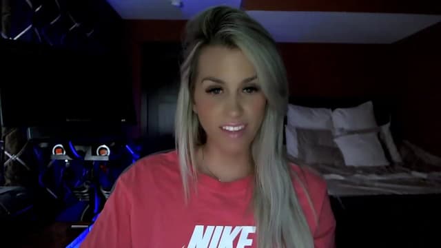 Gallery image thumbnail from Cora9's myfreecams stream on, 04/27/2023, 04:30 image 17 of 20