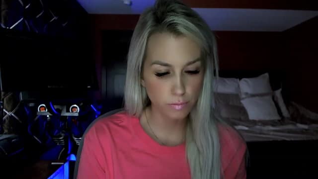 Gallery image thumbnail from Cora9's myfreecams stream on, 04/27/2023, 04:30 image 8 of 20