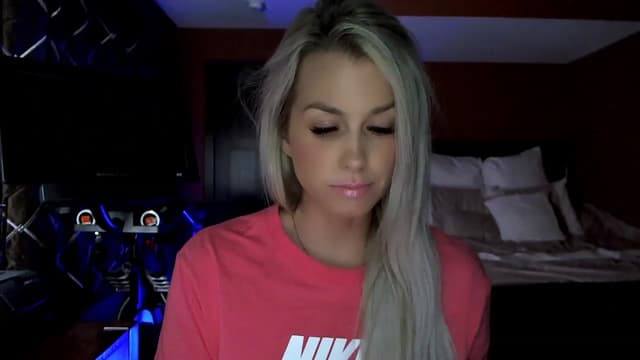 Gallery image thumbnail from Cora9's myfreecams stream on, 04/27/2023, 04:30 image 1 of 20