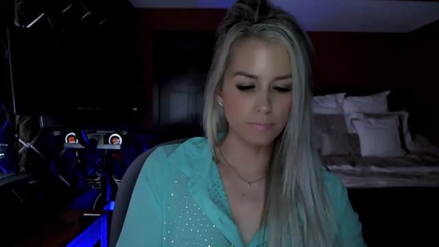 Gallery image thumbnail from Cora9's myfreecams stream on, 05/10/2023, 04:52 image 14 of 20
