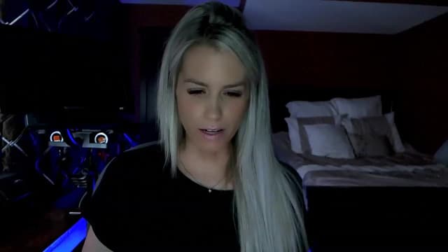 Gallery image thumbnail from Cora9's myfreecams stream on, 05/15/2023, 05:11 image 1 of 20