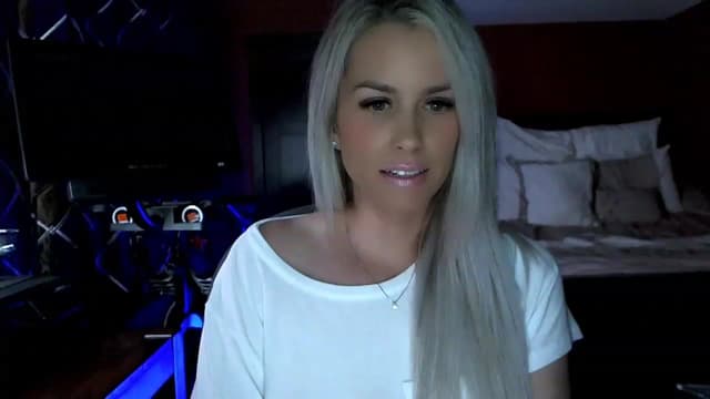 Gallery image thumbnail from Cora9's myfreecams stream on, 05/23/2023, 04:47 image 16 of 20