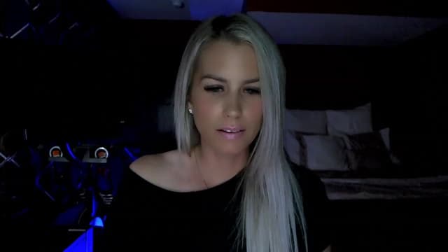 Gallery image thumbnail from Cora9's myfreecams stream on, 06/01/2023, 04:32 image 9 of 20