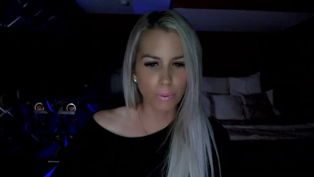 Gallery image thumbnail from Cora9's myfreecams stream on, 06/01/2023, 04:32 image 7 of 20
