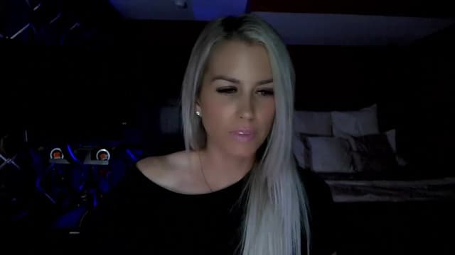Gallery image thumbnail from Cora9's myfreecams stream on, 06/01/2023, 04:32 image 12 of 20