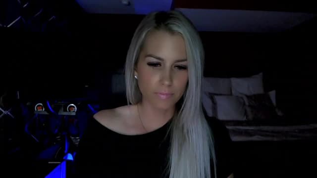 Gallery image thumbnail from Cora9's myfreecams stream on, 06/01/2023, 04:32 image 11 of 20