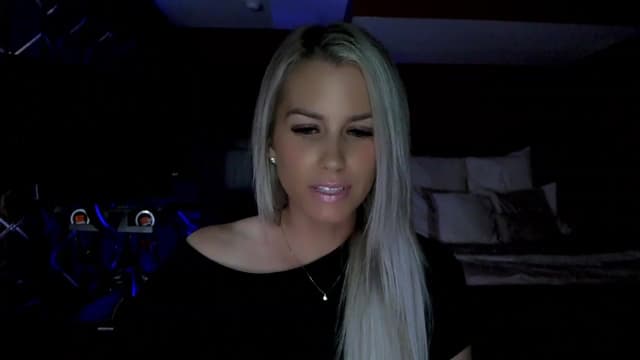 Gallery image thumbnail from Cora9's myfreecams stream on, 06/01/2023, 04:32 image 19 of 20