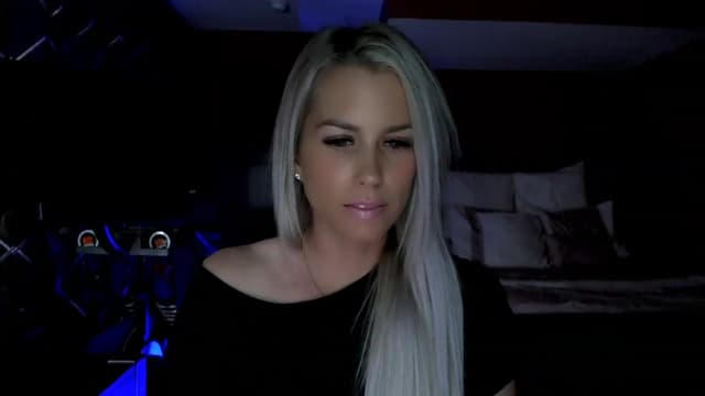Gallery image thumbnail from Cora9's myfreecams stream on, 06/01/2023, 04:32 image 15 of 20