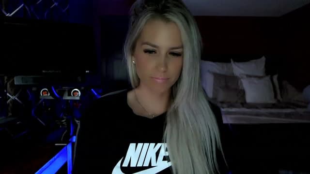 Gallery image thumbnail from Cora9's myfreecams stream on, 06/06/2023, 05:36 image 15 of 20
