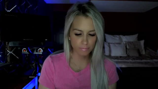 Gallery image thumbnail from Cora9's myfreecams stream on, 06/15/2023, 04:49 image 7 of 20