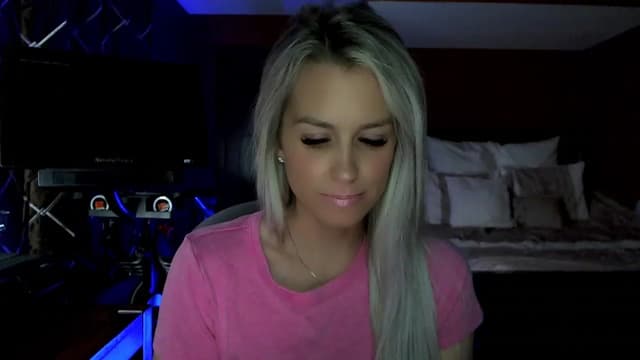 Gallery image thumbnail from Cora9's myfreecams stream on, 06/15/2023, 04:49 image 9 of 20